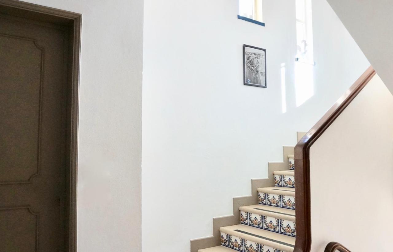 The White House - Boutique Villa Олян Екстер'єр фото